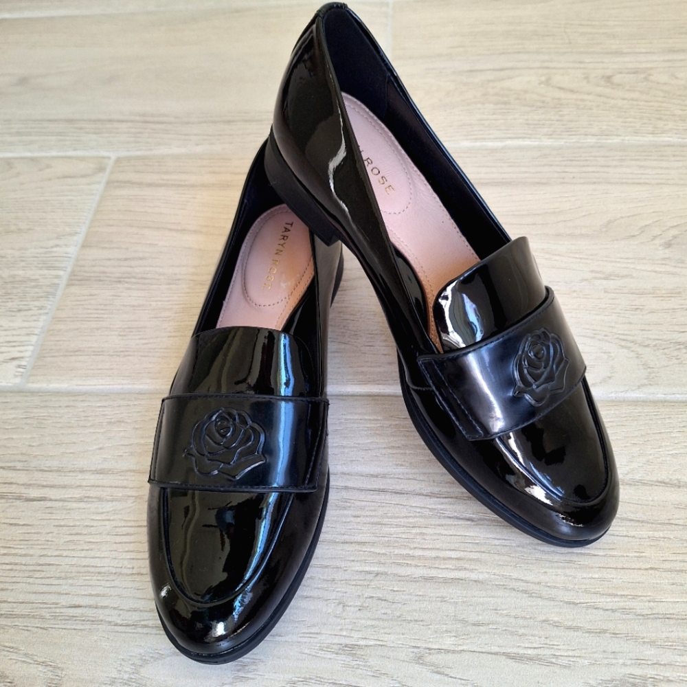Taryn Rose black patent leather loafers with rose emblem- size 6.5